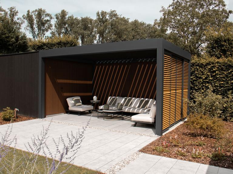 Renson Camargue terrasoverkapping geplaatst door Demaeght zonwering te Dilbeek. Een aluminium pergola gecombineerd met een houten tuinberging met zwart gelakte houten profielen. Combo tussen berging en outdoor living. Design architectuur tuin terras inspiratie offerte West-vlaanderen Oost-vlaanderen Deinze Kortrijk Tielt Roeselare Brugge Oudenaarde Kluisbergen Ronse Dilbeek Brussel Leuven